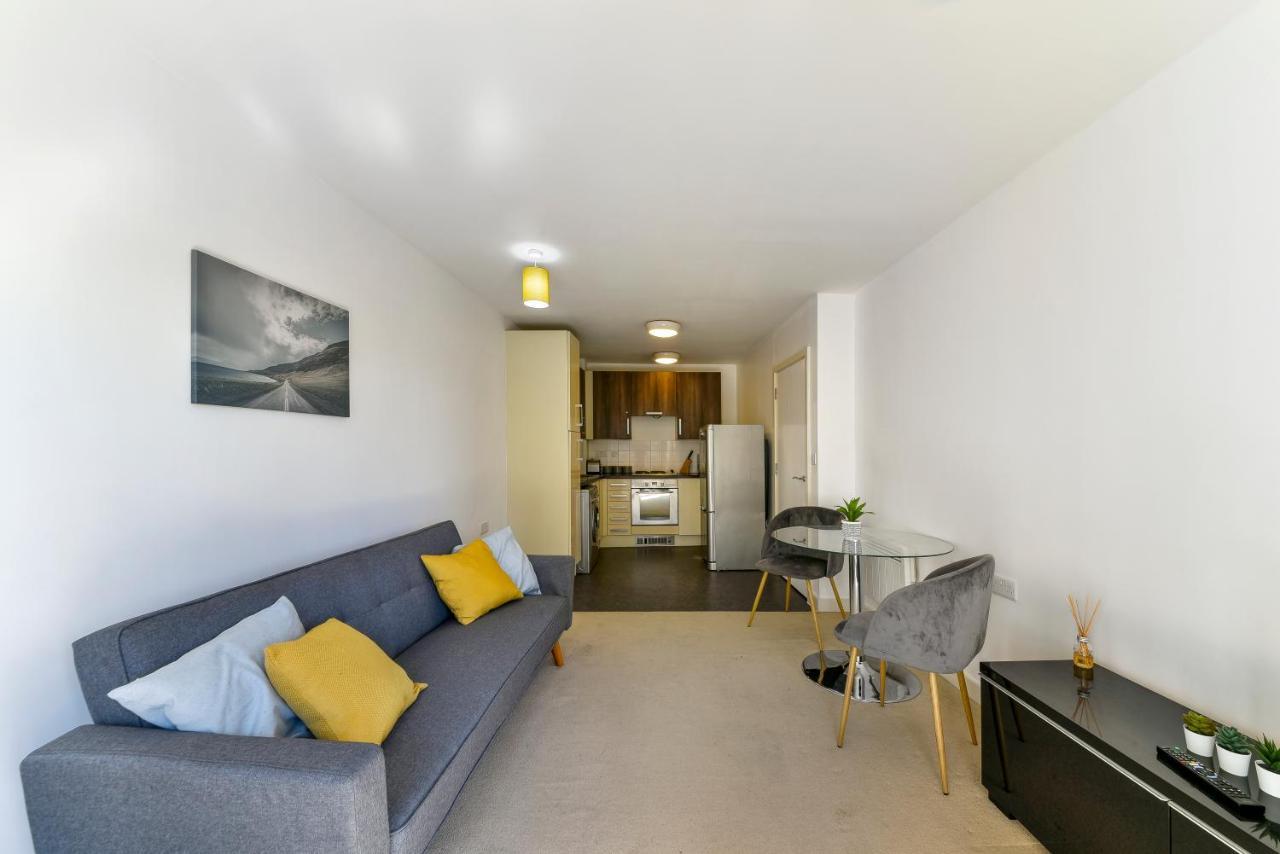 Luxe 1 Bed Flat 5 Mins To Stratford - Free Parking Apartamento *