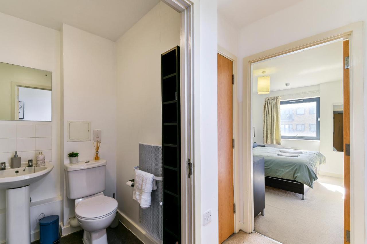 Apartamento Luxe 1 Bed Flat 5 Mins To Stratford - Free Parking *